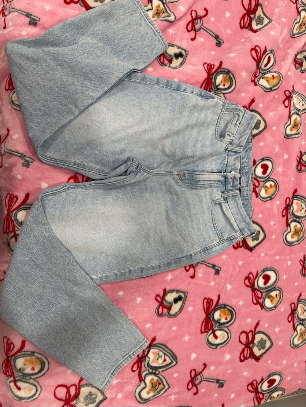 Light Wash Women’s Jeans - American Eagle